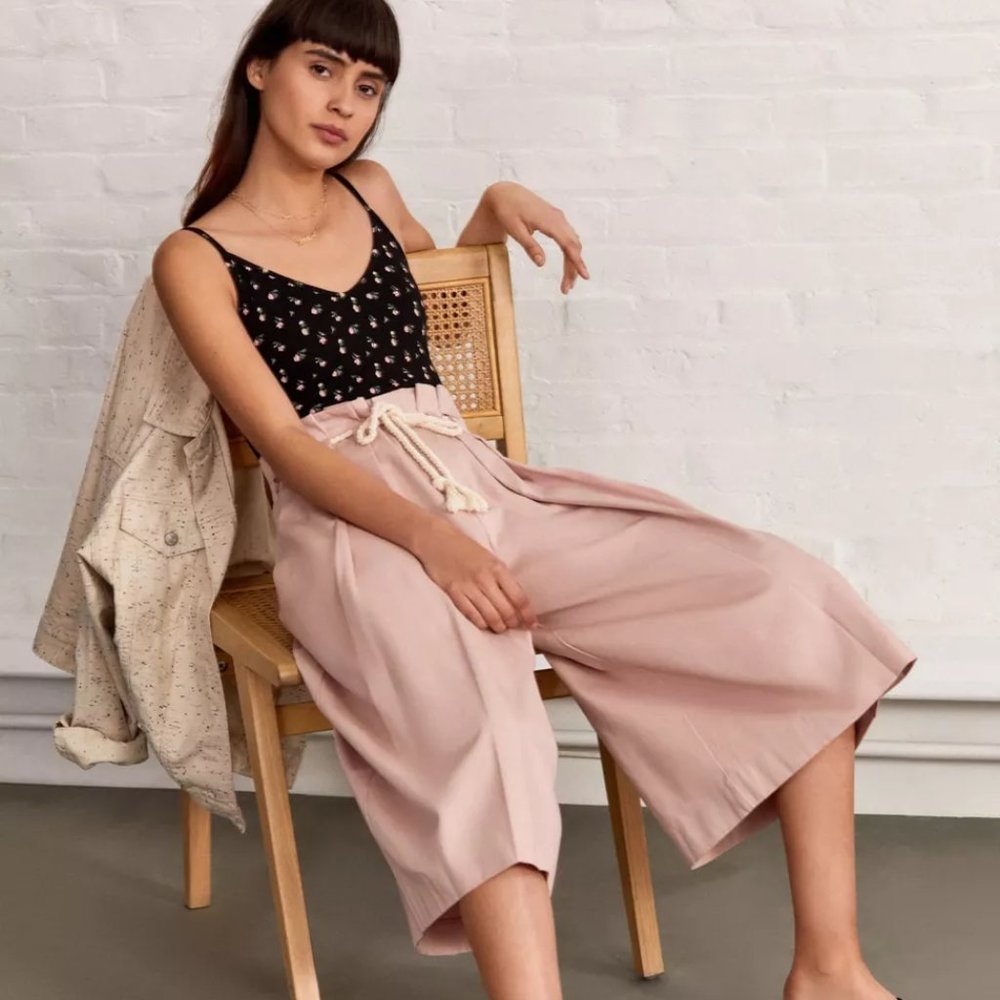 UO Safari Wide-Leg Cropped Pant